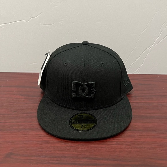 New Era Accessories New Era X Dc Shoes 59fifty Fitted Hat Black
